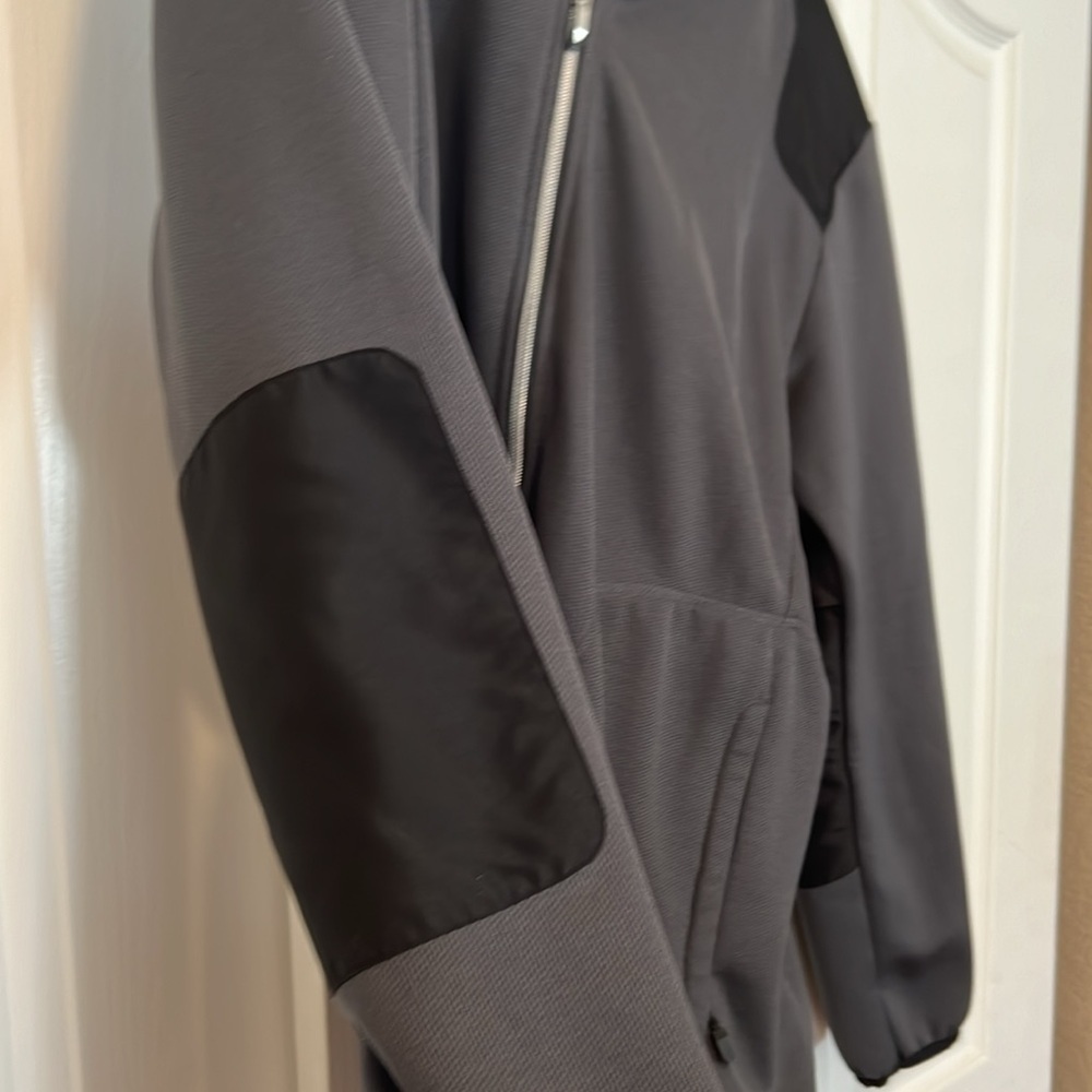 Jekel Vineyards OGIO Polyester Size XL Jacket Gray & Black Zip Up - Picture 5 of 5